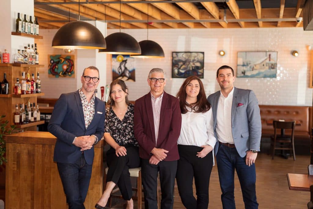 L'équipe du Groupe G5 : Adam Gilbert, Tatiana Gabrysz, Charles Gabrysz, Véronique Gabrysz et Pierre-Marc Grégoire
